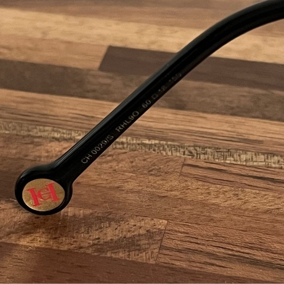 NWT Carolina Herrera Black Sunglasses - Picture 9 of 10